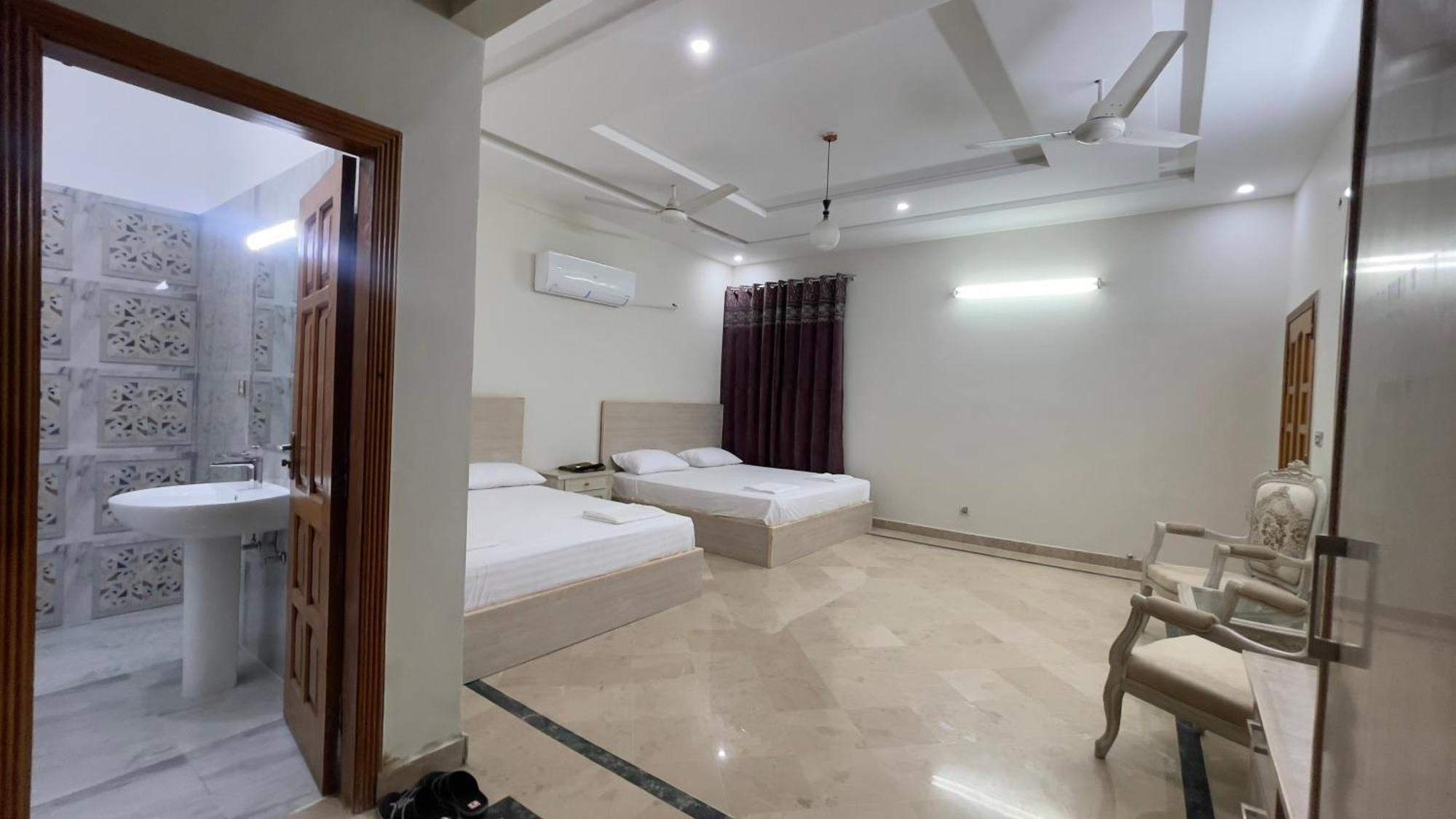 Midways Guest House And Hotels Islamabad Exterior foto